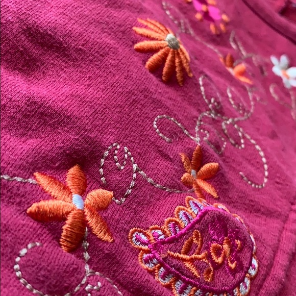 No brand tag but size tag is 24M . - Picture 2 of 3